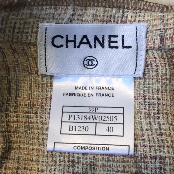 Vintage CHANEL 3 Piece Skirt Suit - Picture 7 of 8